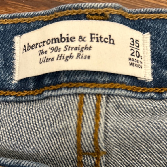 NWT Abercrombie and Fitch 90’s Straight Ultra High Rise Jeans (Size 20S) - Picture 2 of 9